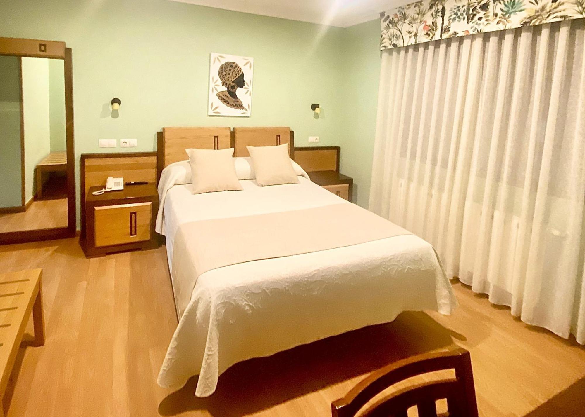 Hotel Spa Galatea Burela Kültér fotó